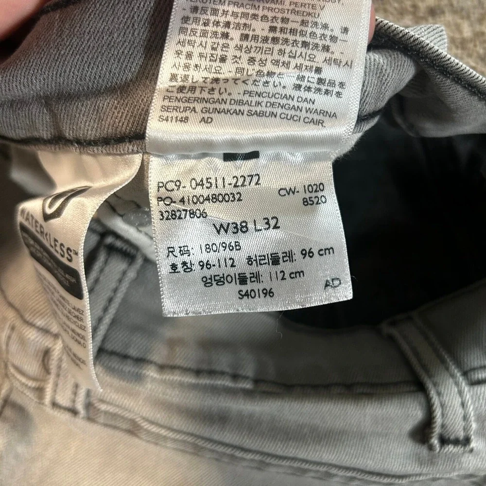 Levi's 511 Slim Fit Jeans Mens 38x32 Gray Excellent WaterLess Denim Pants